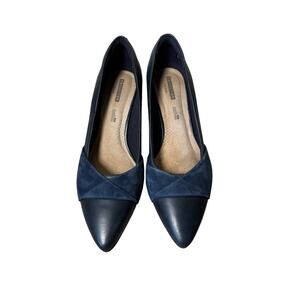 CLARKS collection Cushion Women's Dress Shoes/heels size 9.5, Navy Blue